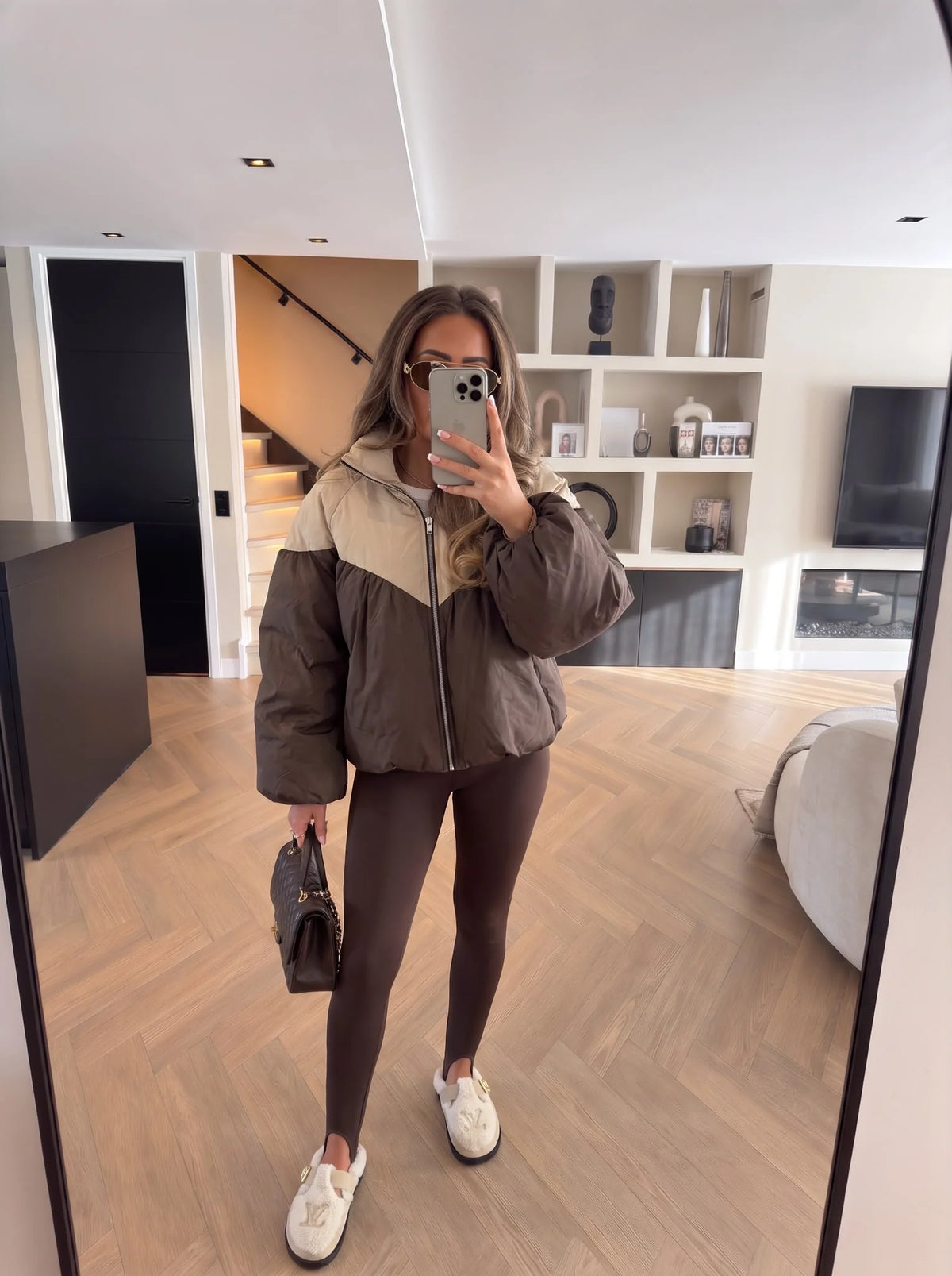 Bibi Jas - Bruin