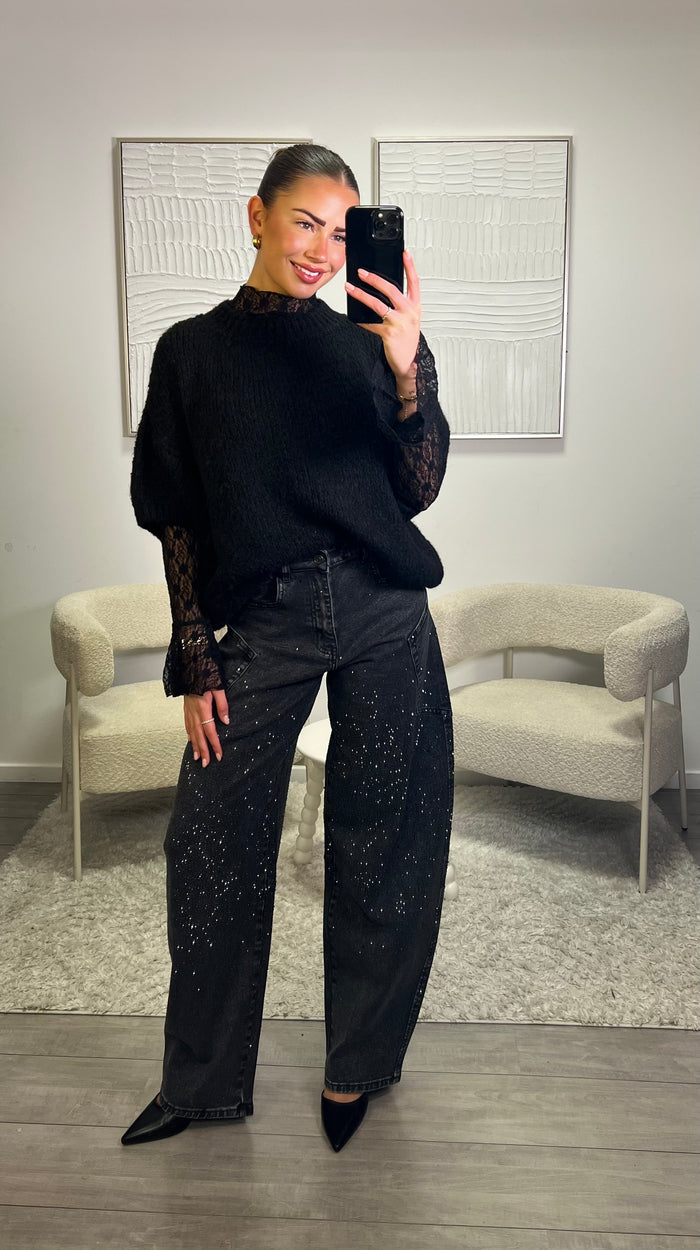 Manon's Black Sweater - Black