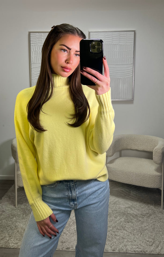 Kayleigh Sweater - Yellow