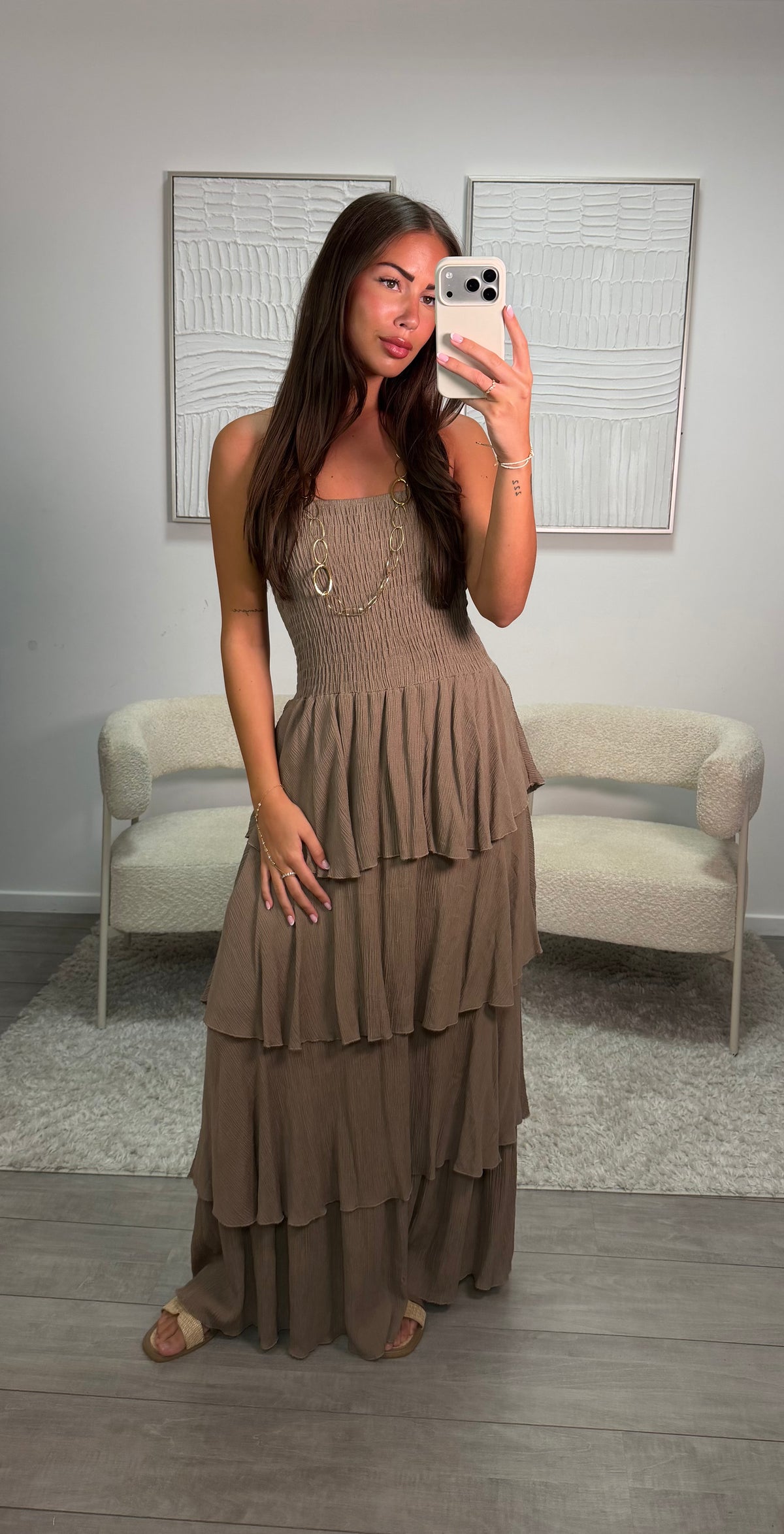 Priscilla Jurk - Taupe