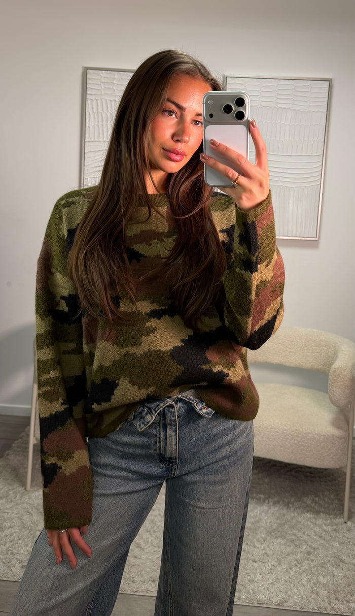 Dena Trui - Army