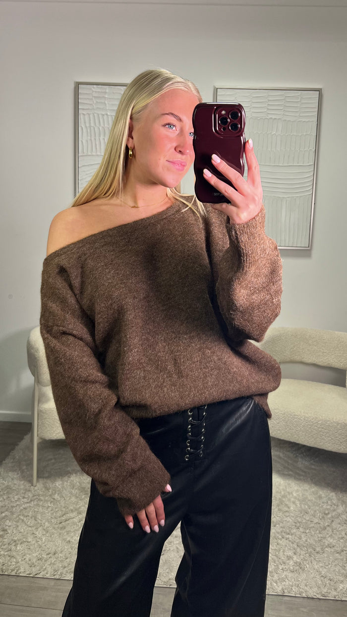 Beryl Sweater - Brown