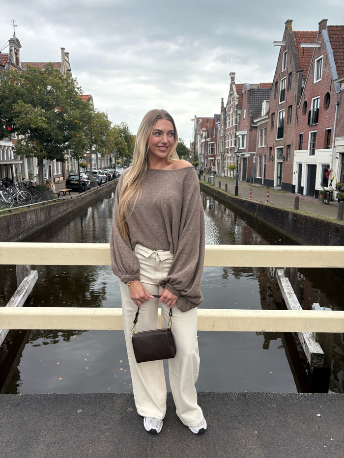 Lara Broek - Creme