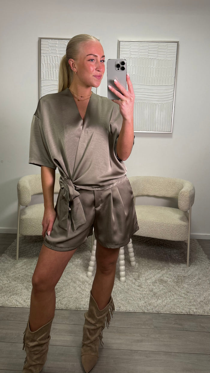 Wiep Short - Taupe