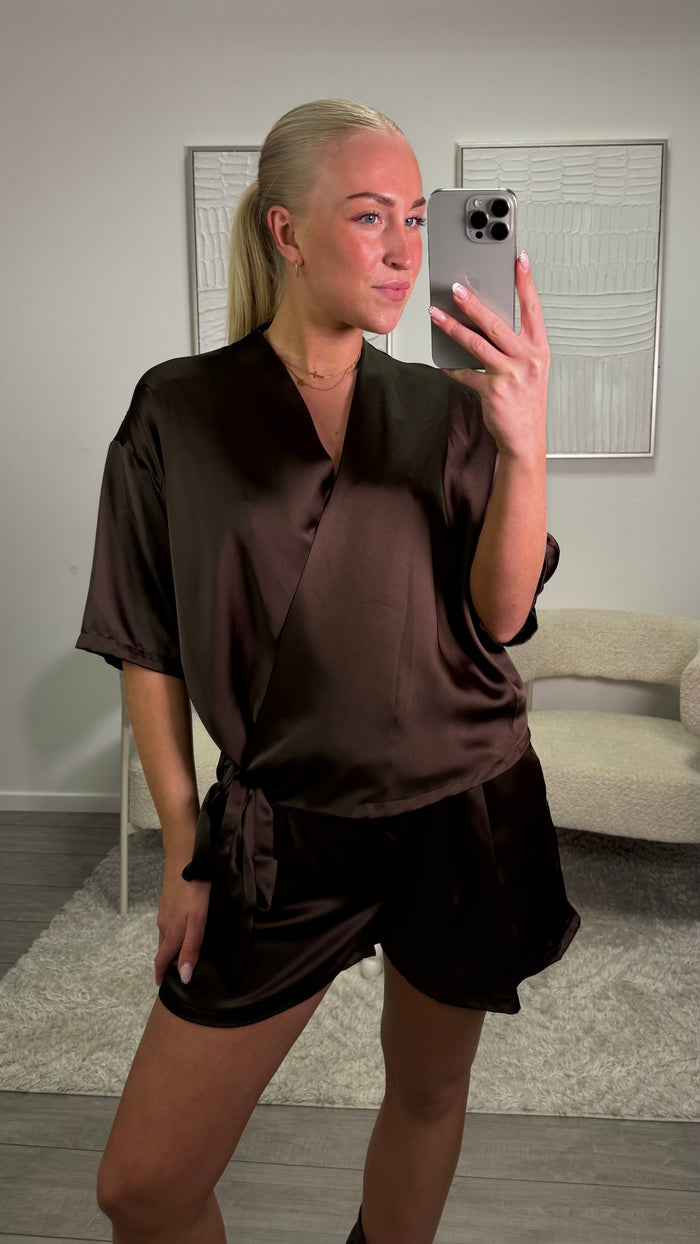 Wiep Blouse - Bruin