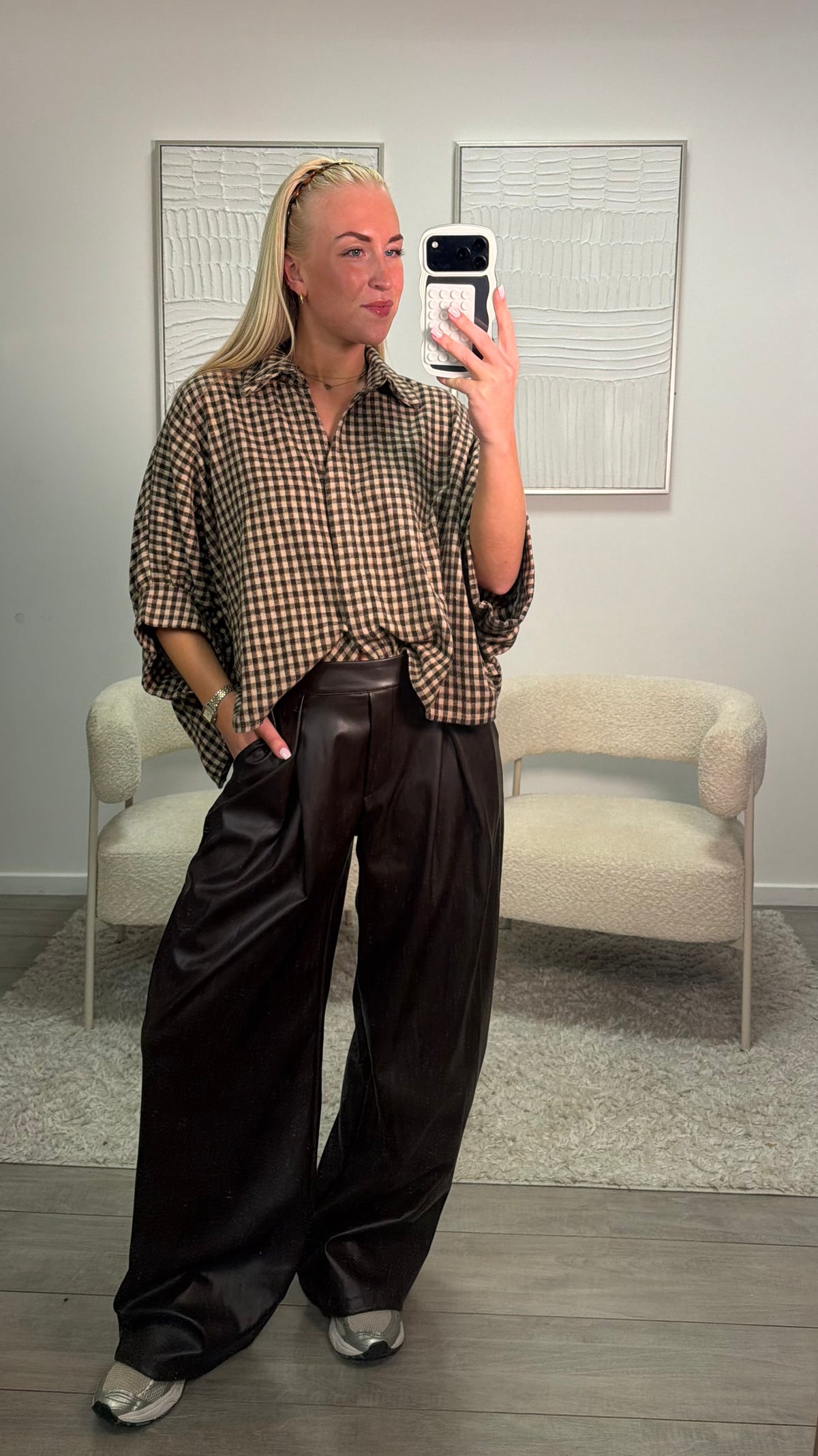 Luna Broek - Bruin