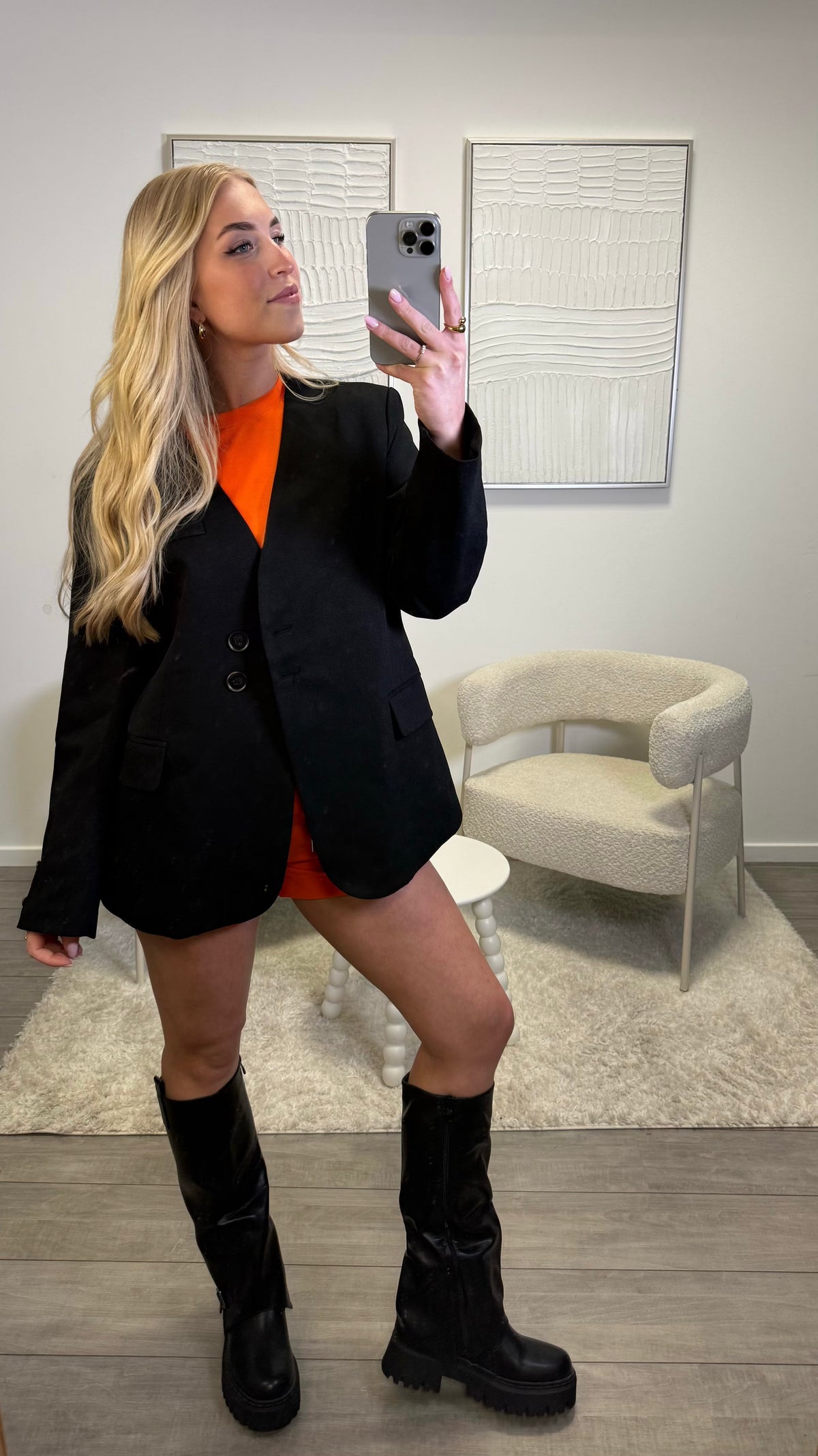 Puck Short - Orange