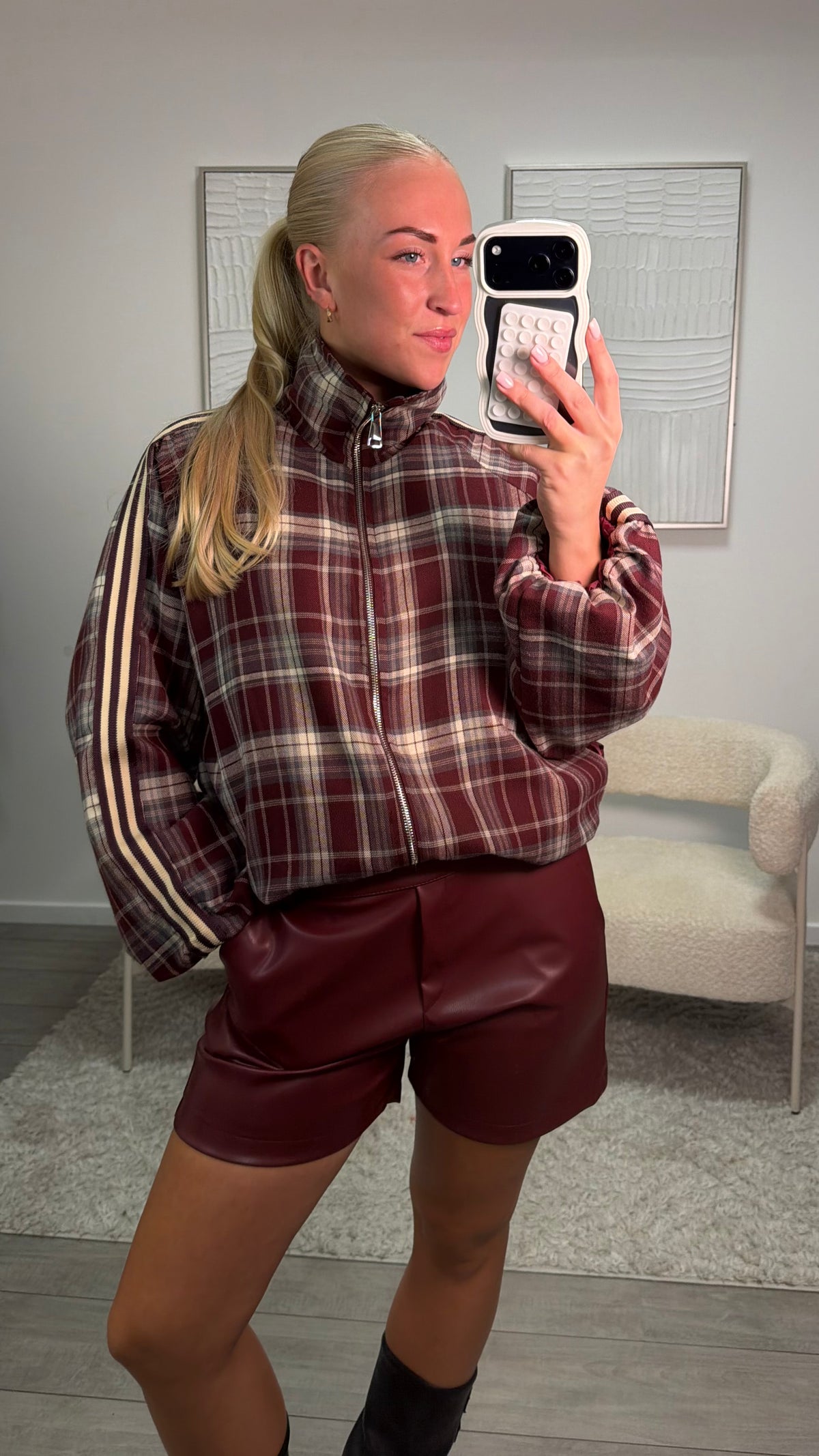 Millie Jas - Bordeaux