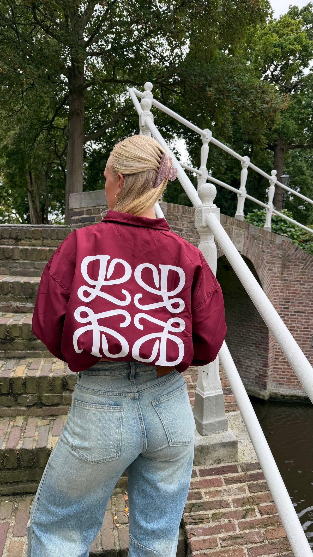 The Monogram Jas - Bordeaux