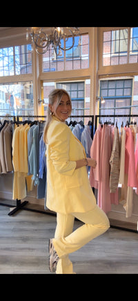 Jara Blazer- Yellow