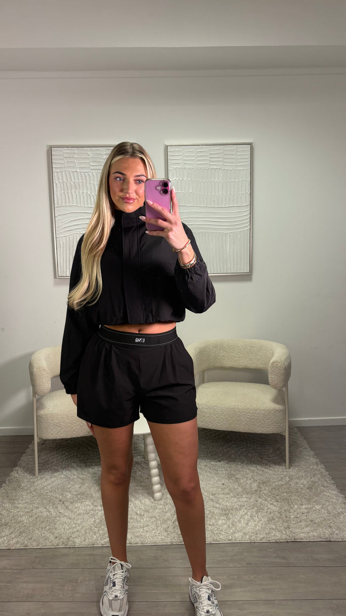 GIGI SHORT - BLACK
