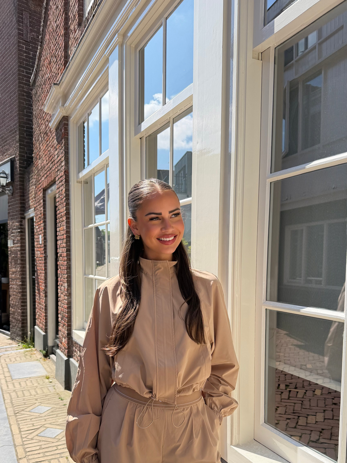 GIGI JACKET - SANDY
