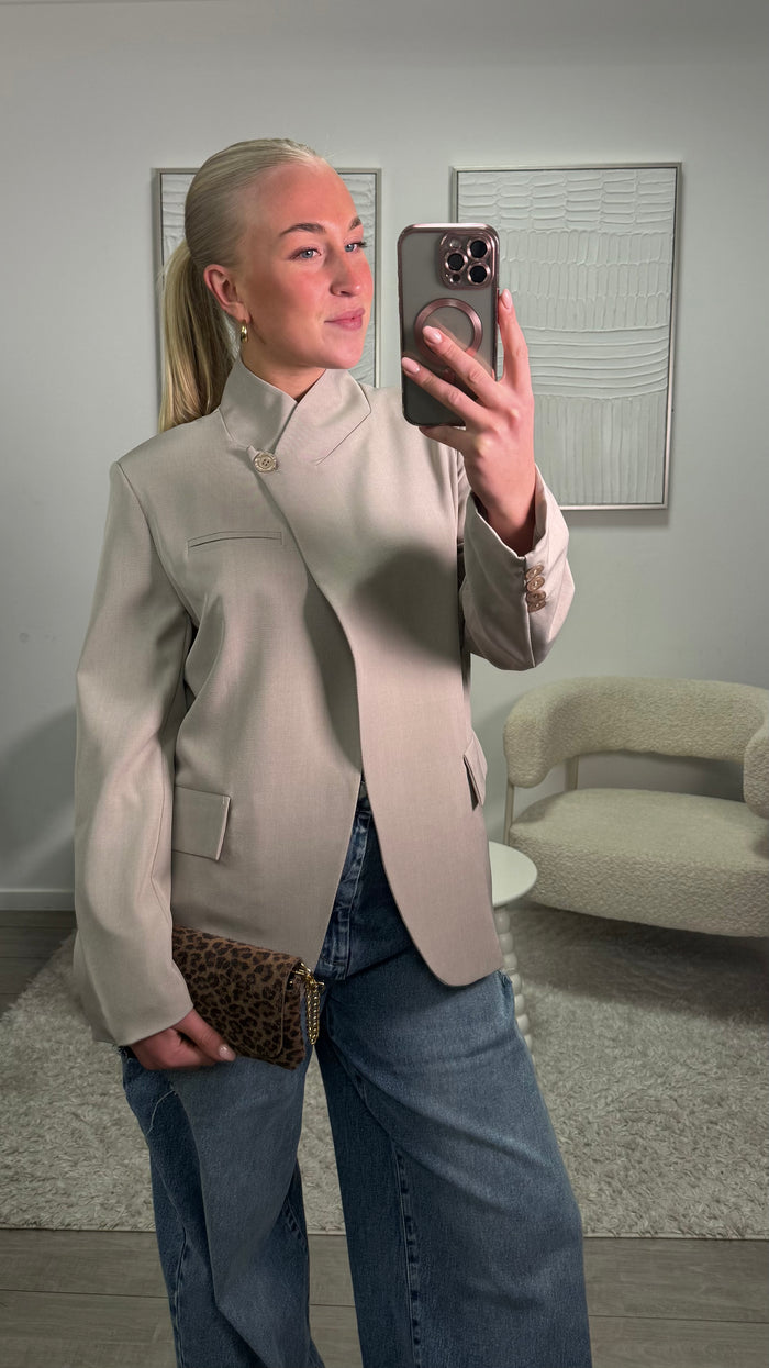 Tess Blazer - Beige