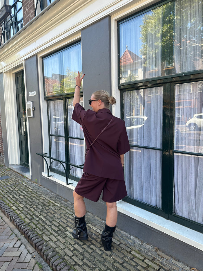 Juna Jorts - Burgundy