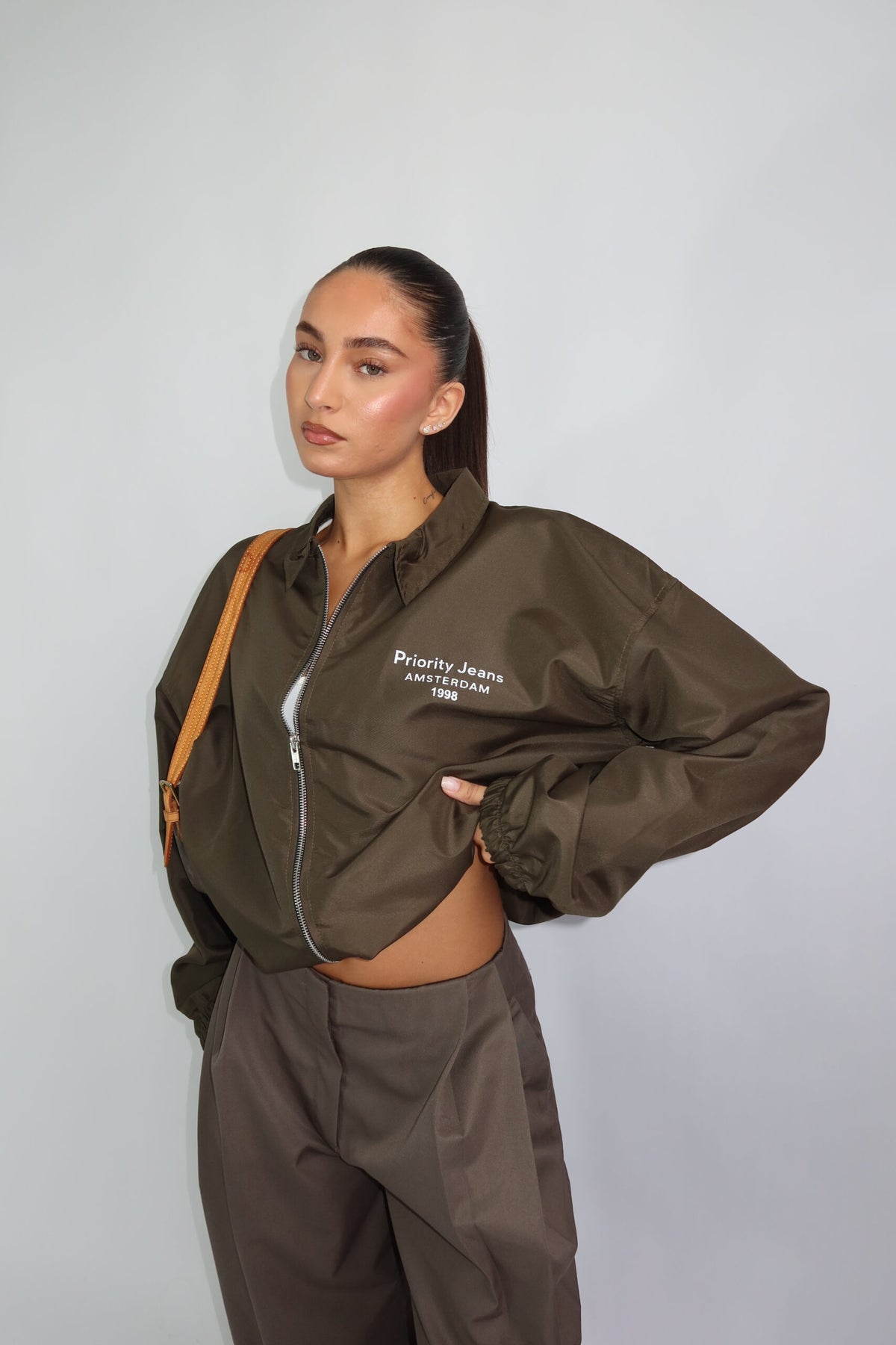 Cece Jasje - Khaki