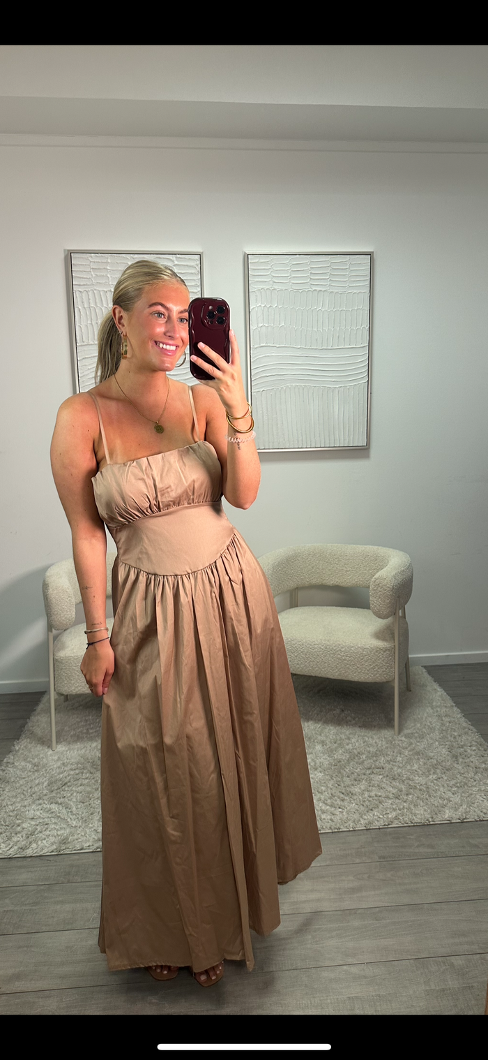 Ziza Dress - Camel