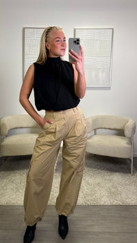 Inaya Broek - Camel