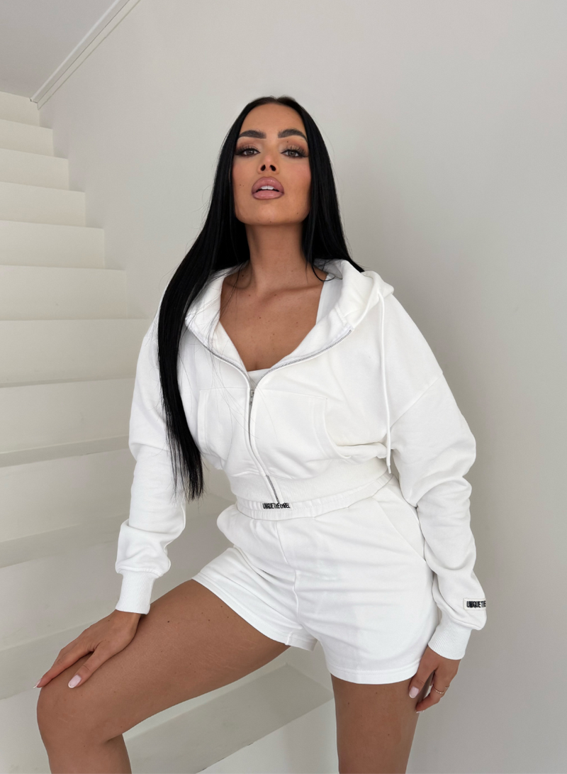 MOLLY SHORTS - MILKY WHITE