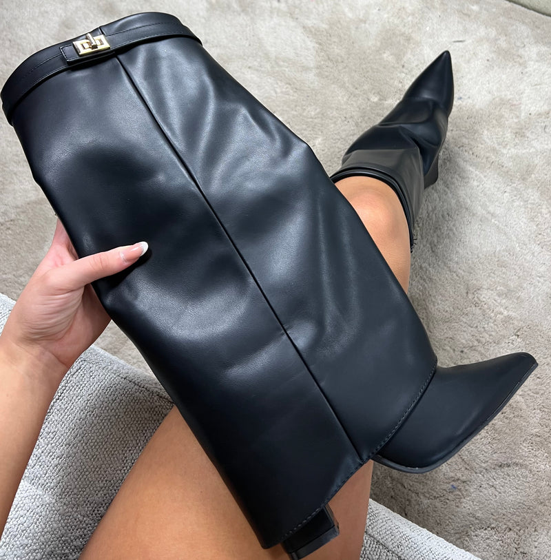 Over The Shoe Boots - Black